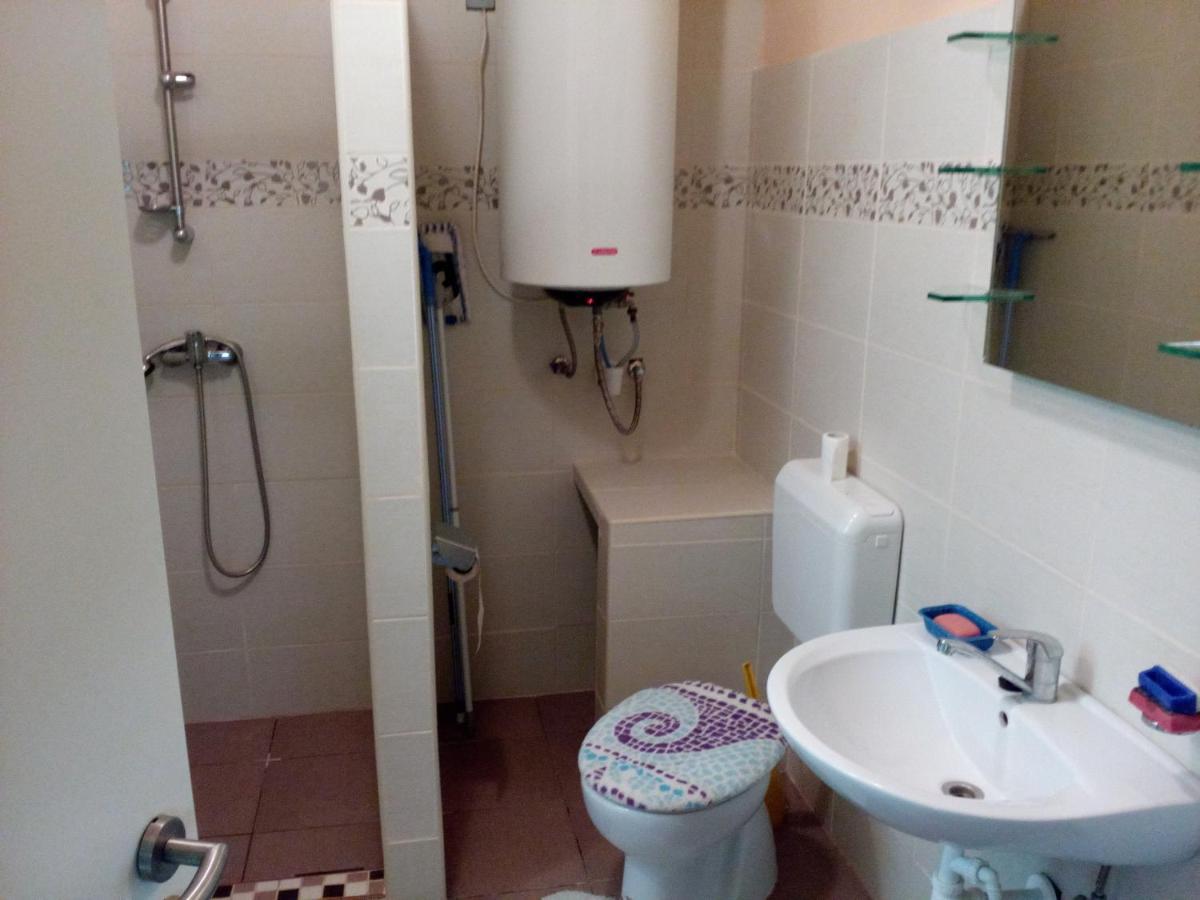 Sunny Apartman Nyiregyhaza Exterior photo